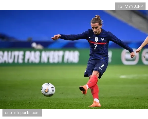 格列兹曼在国家队的真实战术价值为何常被低估？